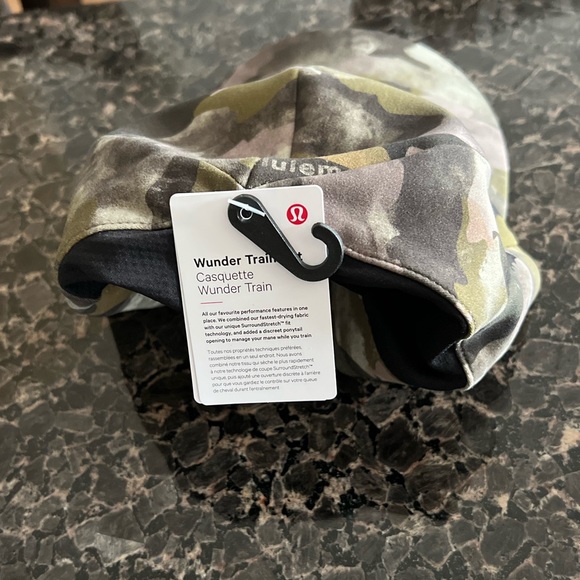 NWT Wunder Train Hat - XS - Picture 5 of 8